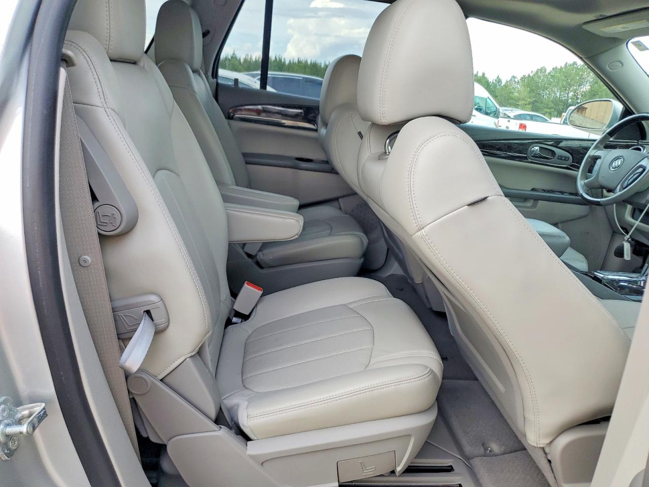 2014 BUICK ENCLAVE photo 11