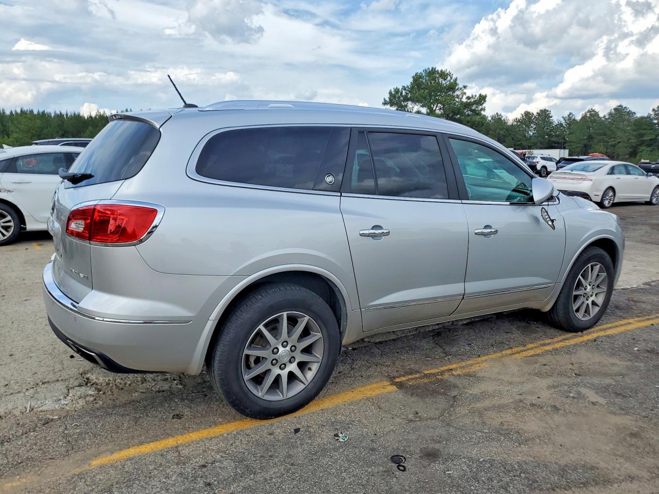 2014 BUICK ENCLAVE photo 3