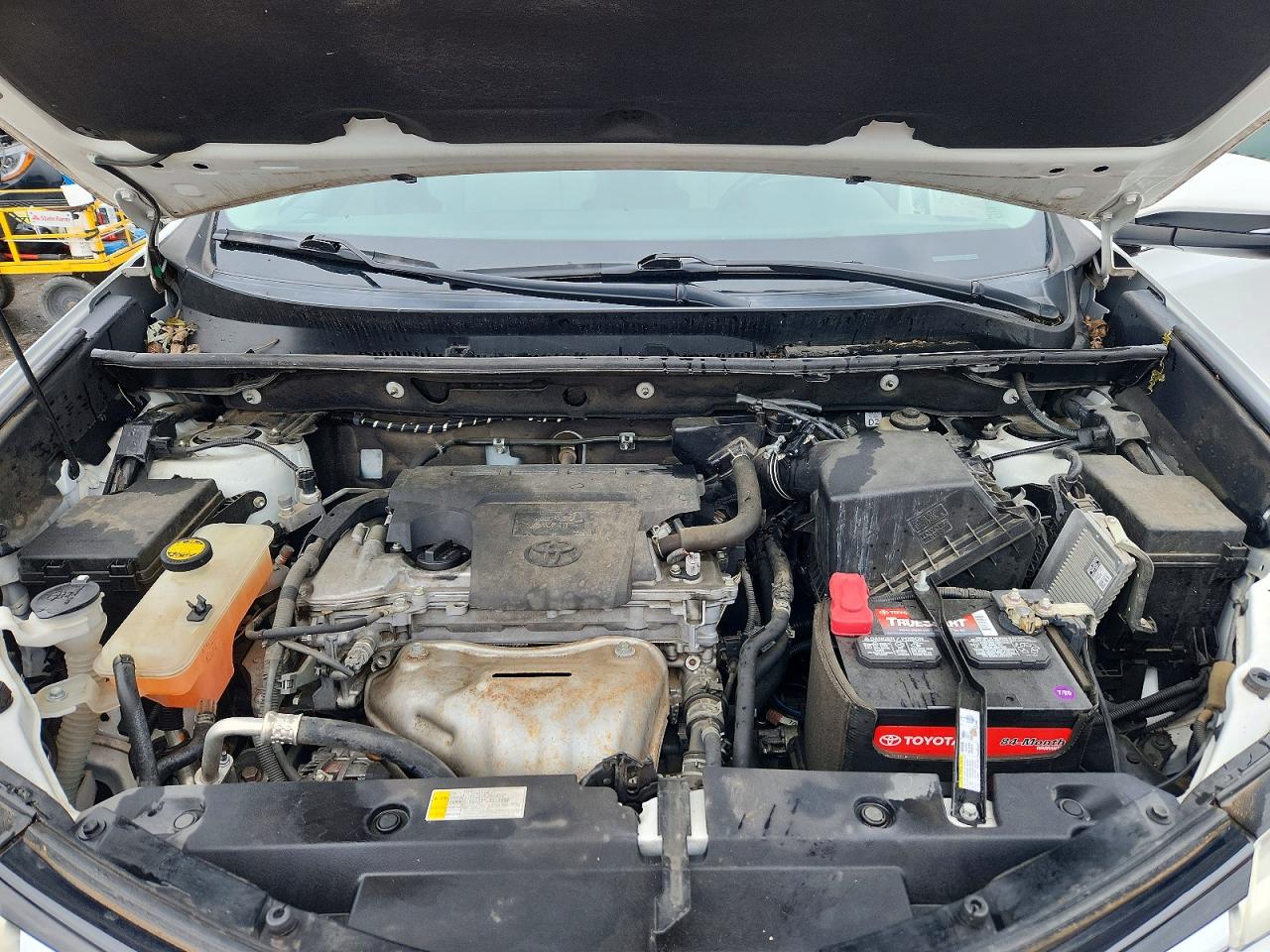 2018 TOYOTA RAV4 XLE photo 23