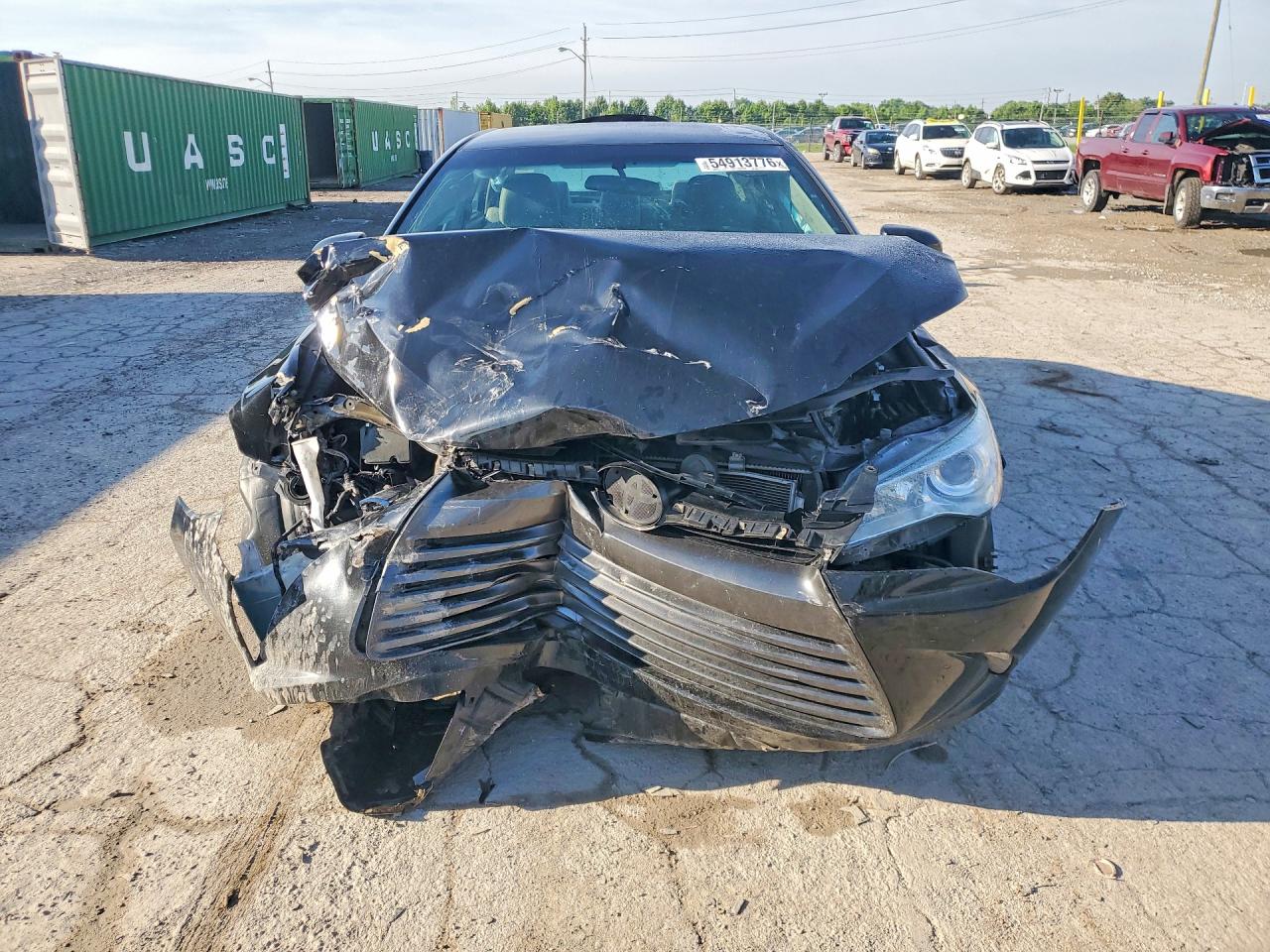 2017 TOYOTA CAMRY LE photo 9