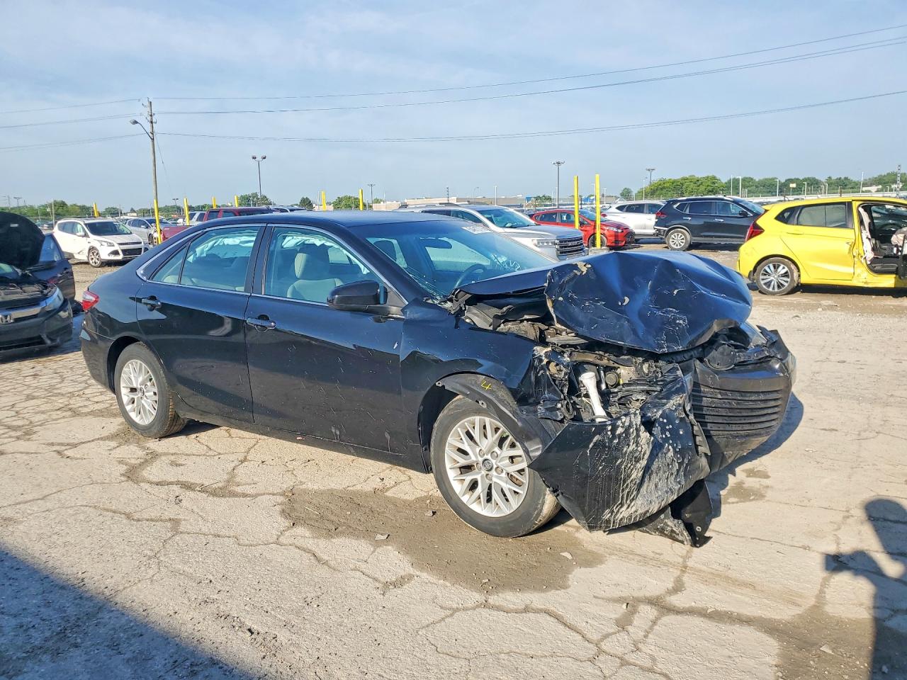 2017 TOYOTA CAMRY LE photo 7