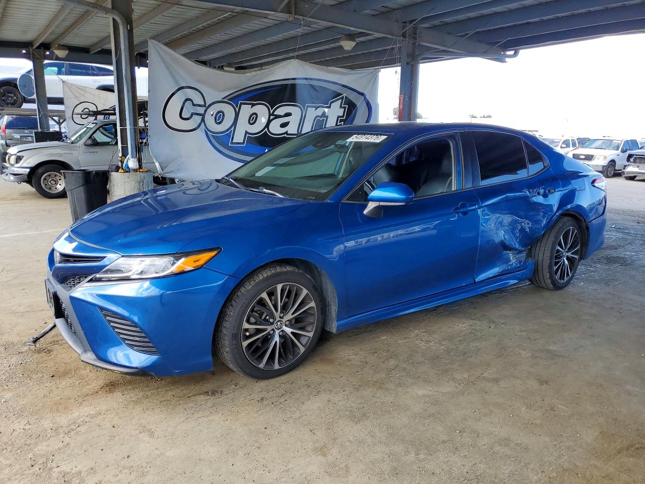2019 TOYOTA CAMRY
