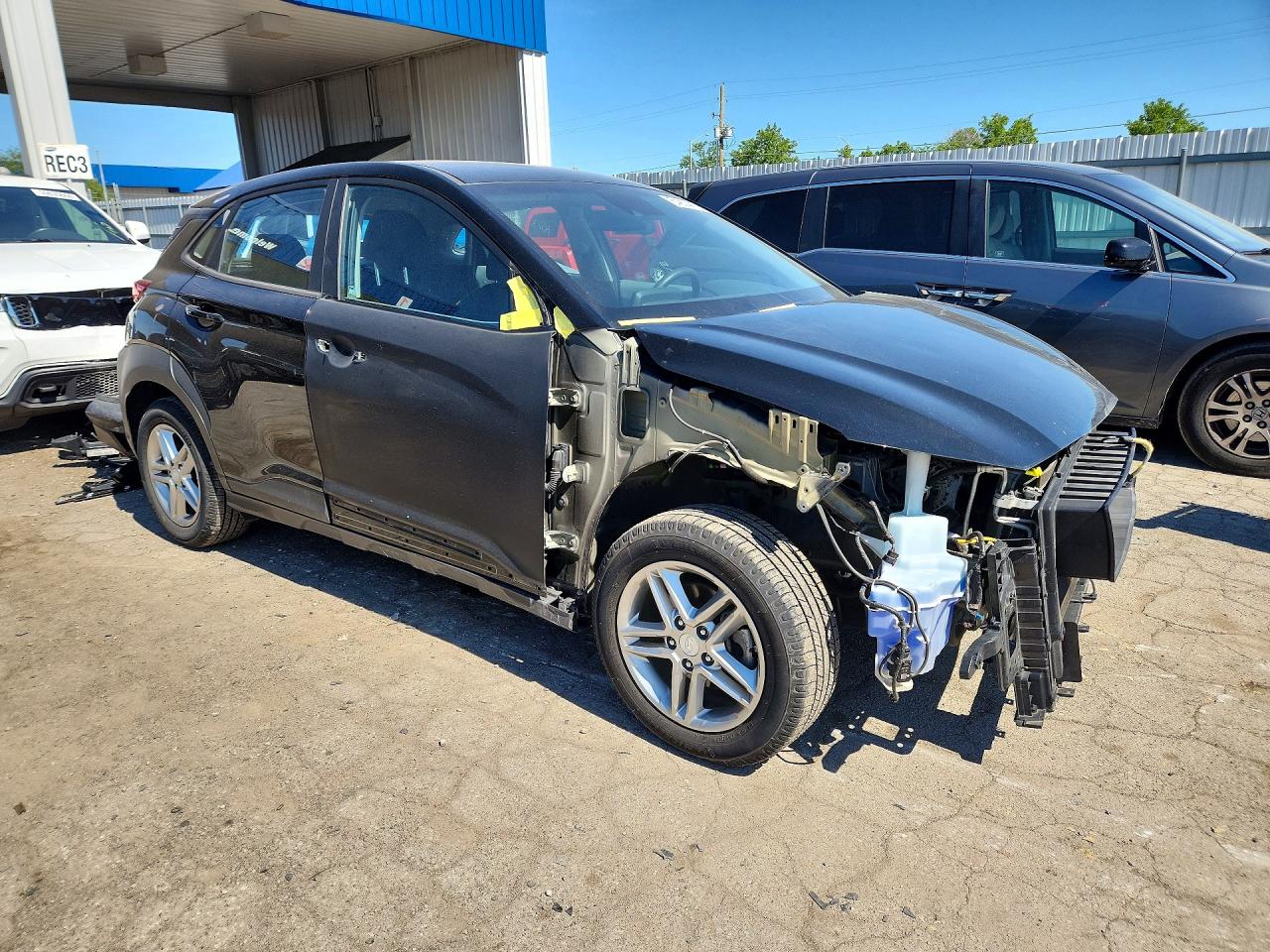 2020 HYUNDAI KONA SE photo 7