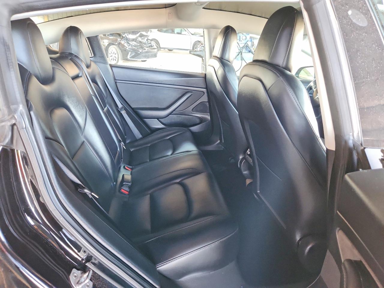 2018 TESLA MODEL 3 photo 10