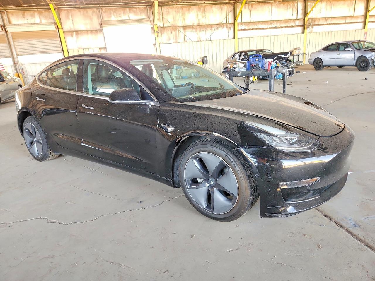2018 TESLA MODEL 3 photo 4