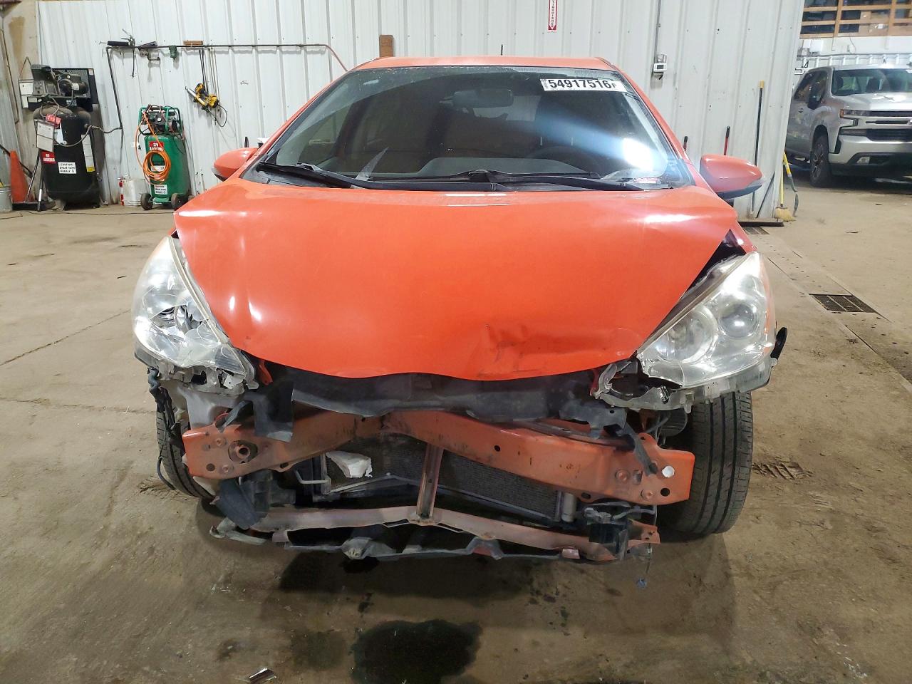 2013 TOYOTA PRIUS C THREE photo 9