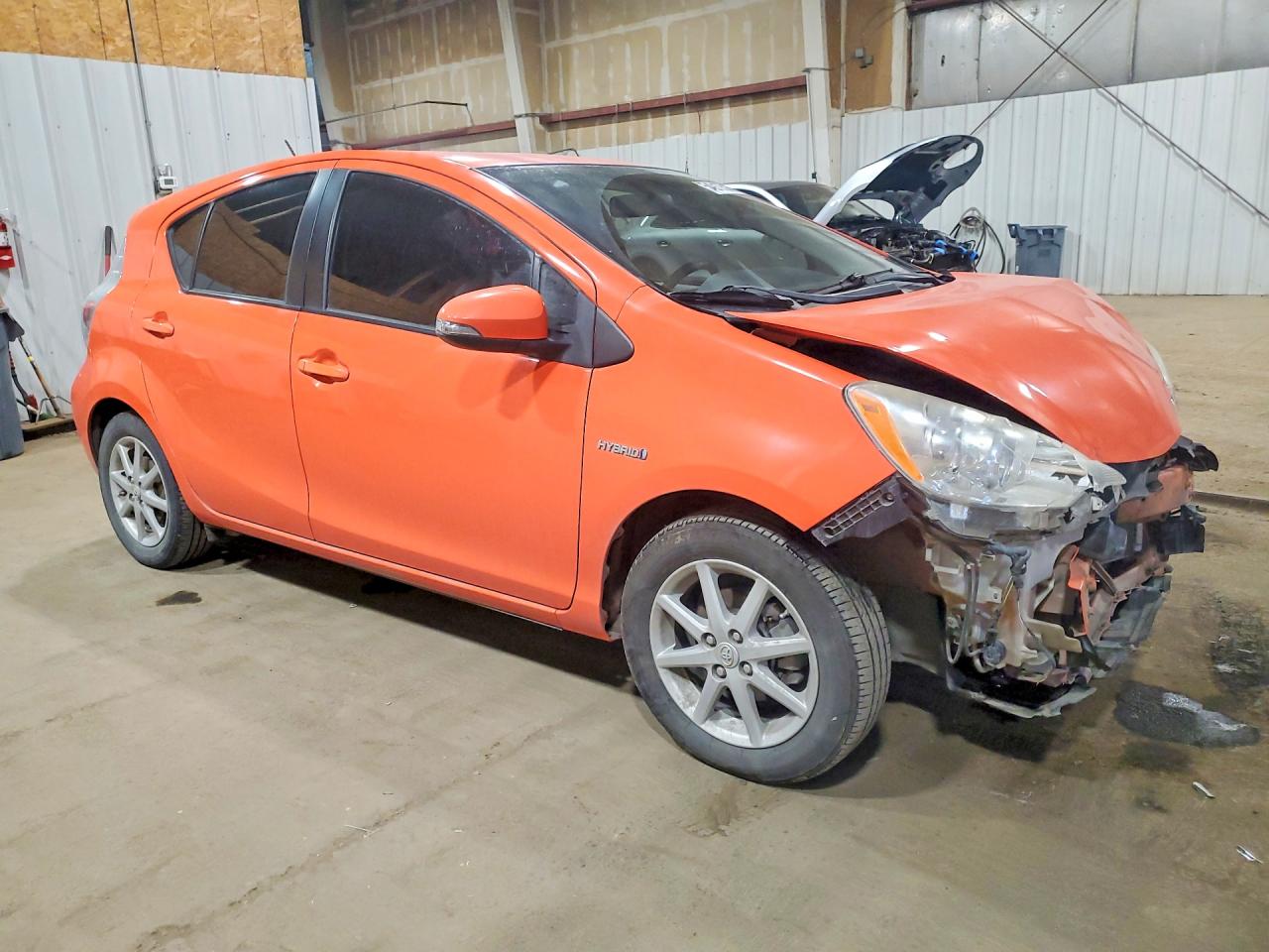 2013 TOYOTA PRIUS C THREE photo 7