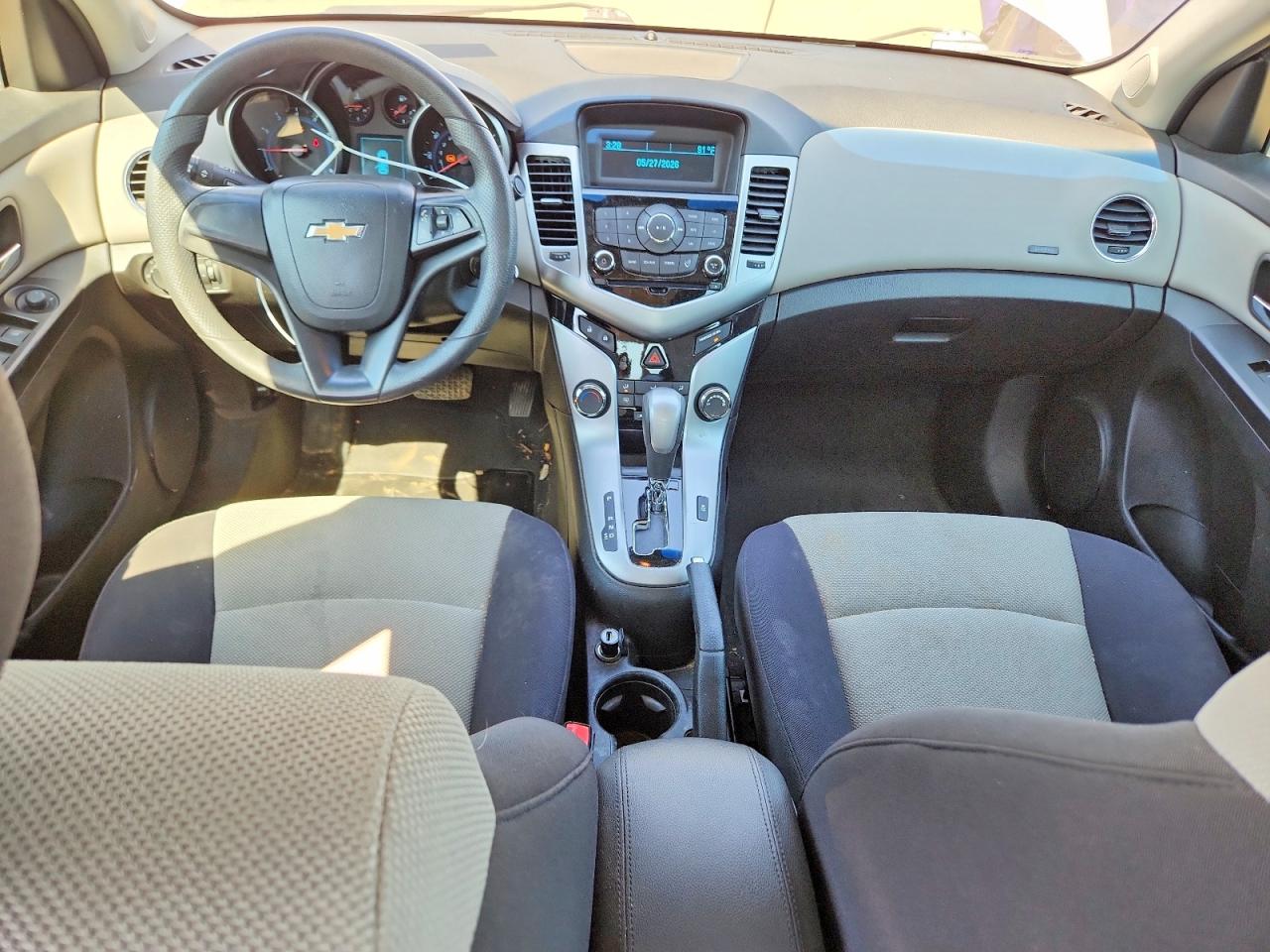 2014 CHEVROLET CRUZE LS photo 15