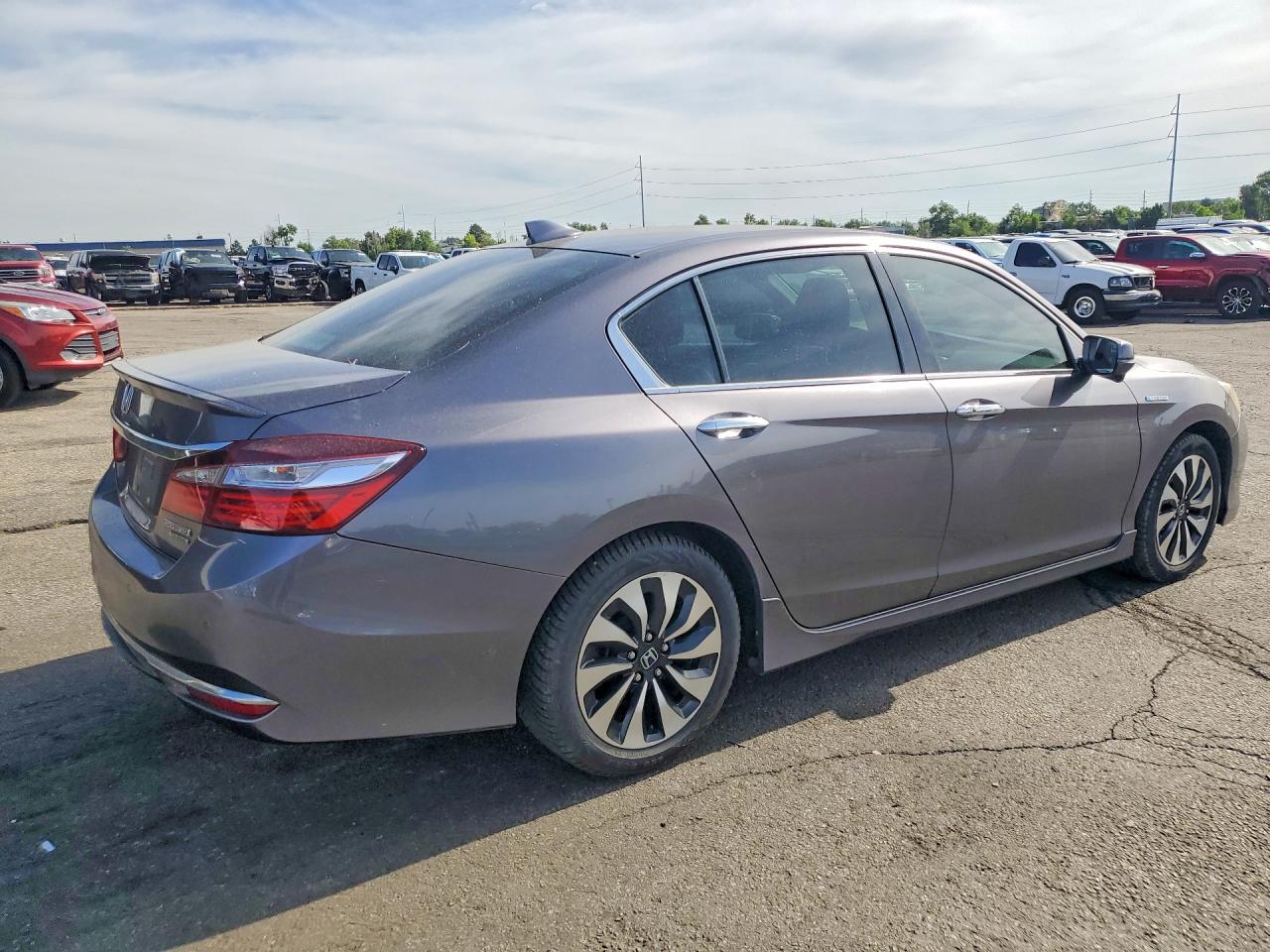 2017 HONDA ACCORD TOURING HYBRID photo 7
