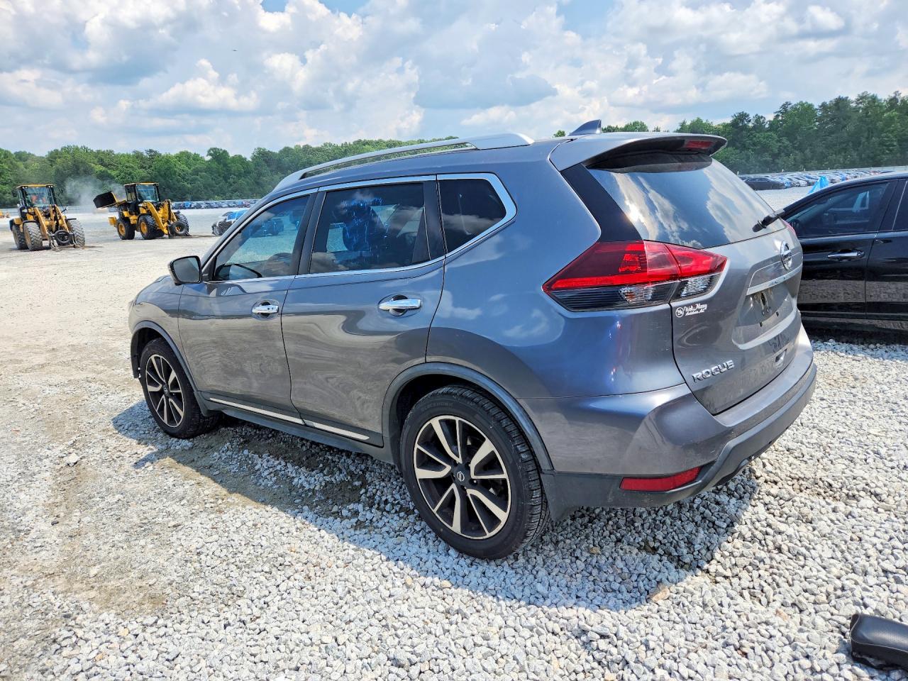 2018 NISSAN ROGUE SL photo 4