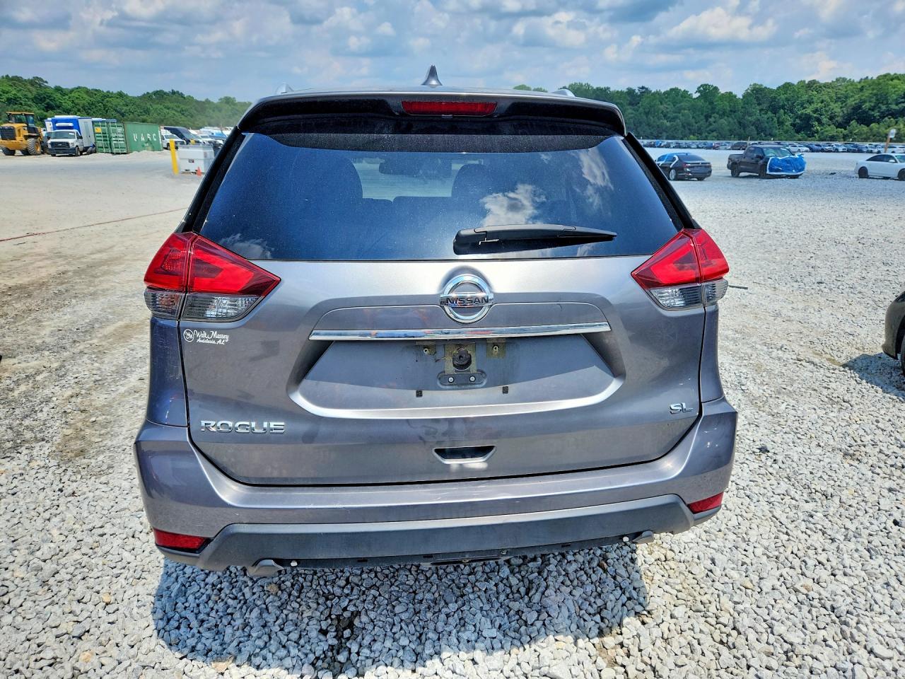 2018 NISSAN ROGUE SL photo 16