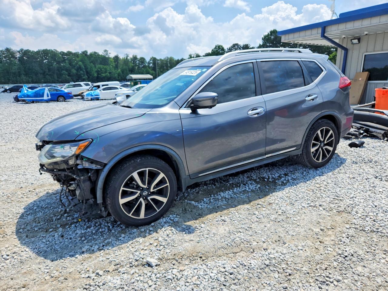 2018 NISSAN ROGUE