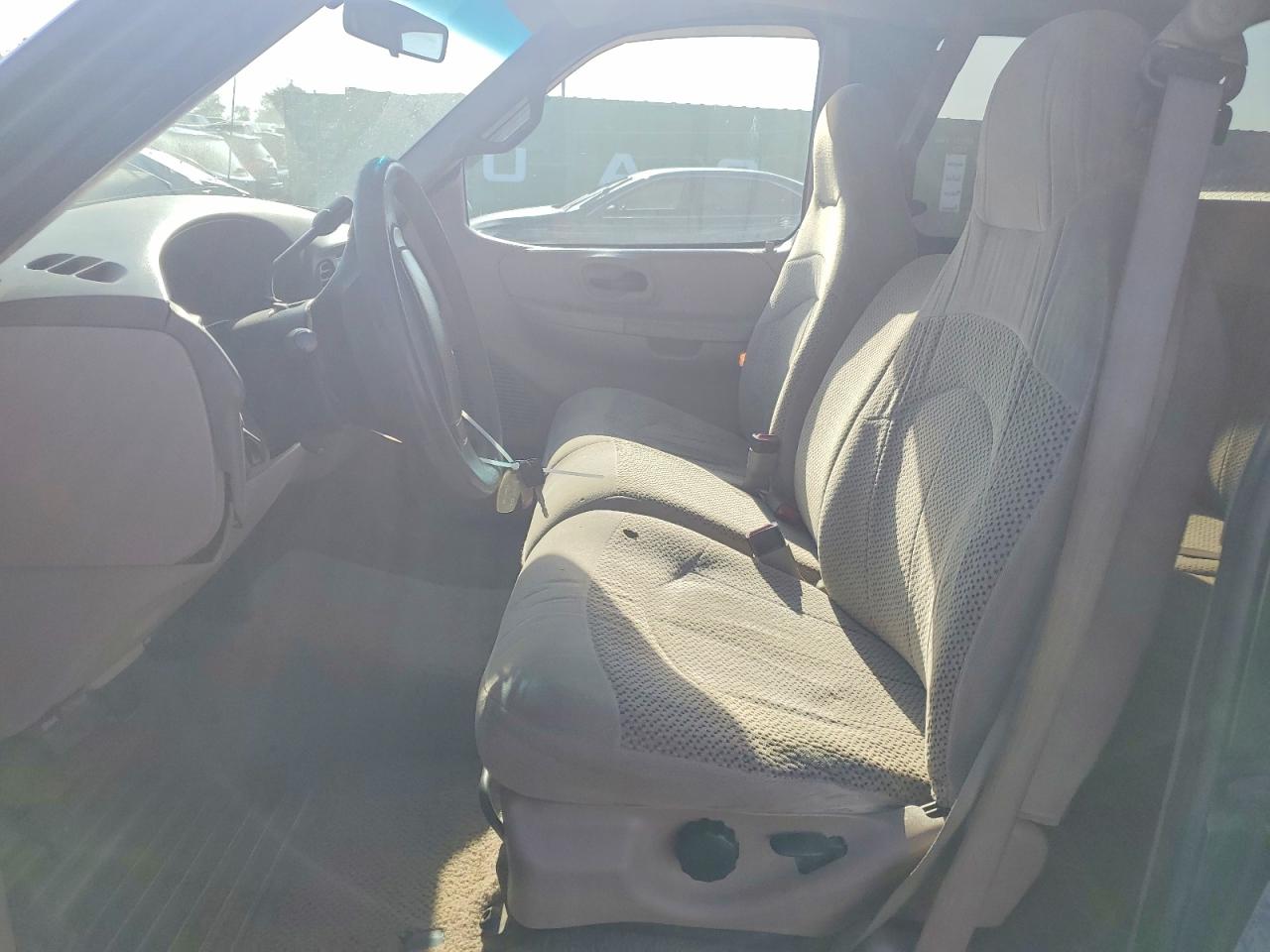 1999 FORD F150 photo 19