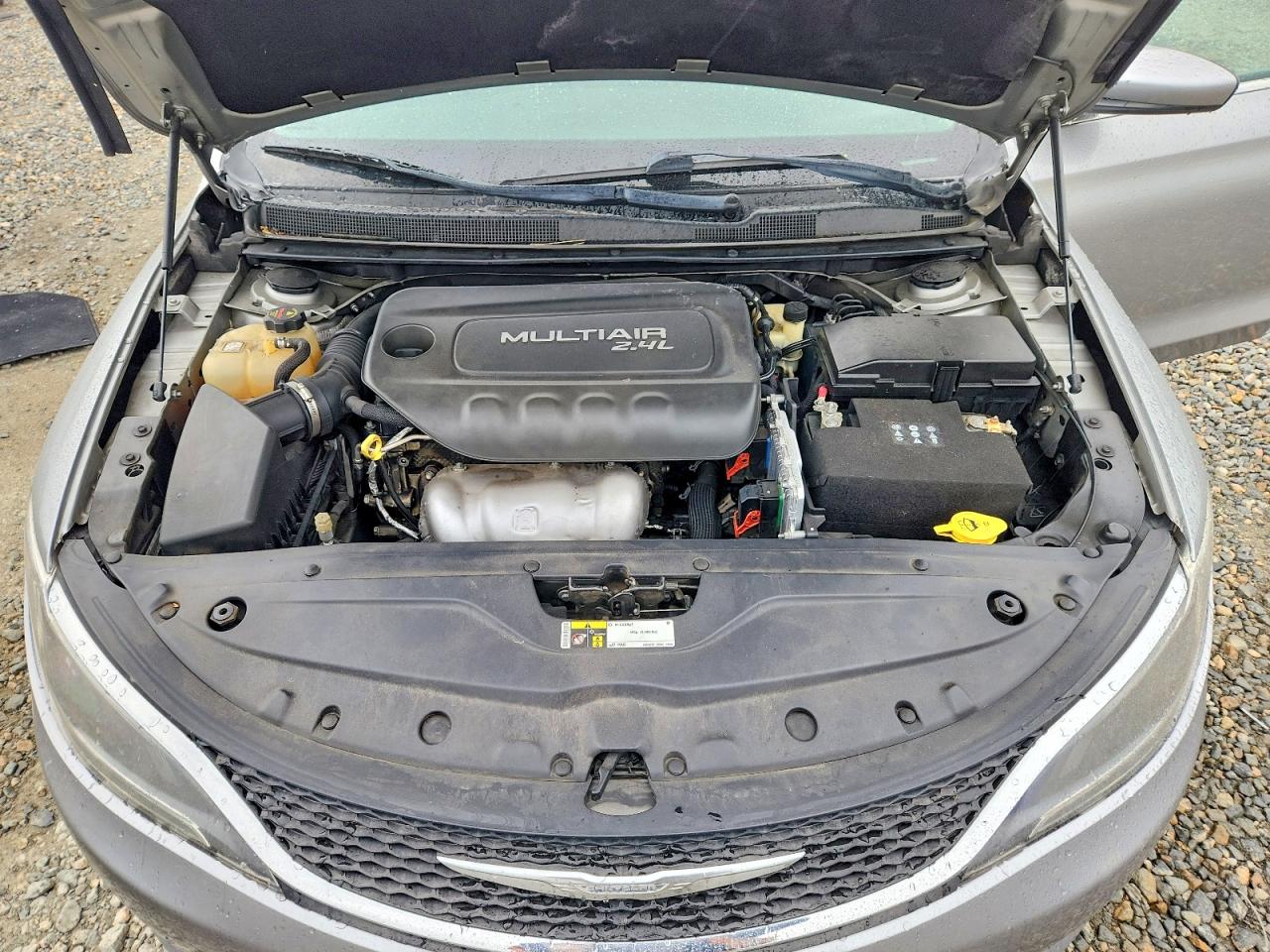 2015 CHRYSLER 200 LIMITED photo 31