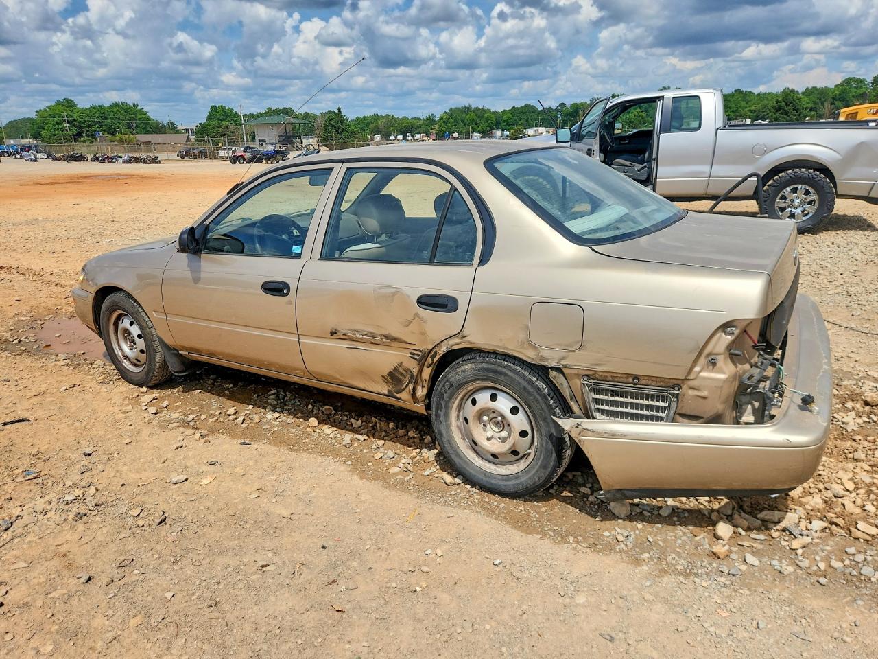 1996 TOYOTA COROLLA BASE photo 3