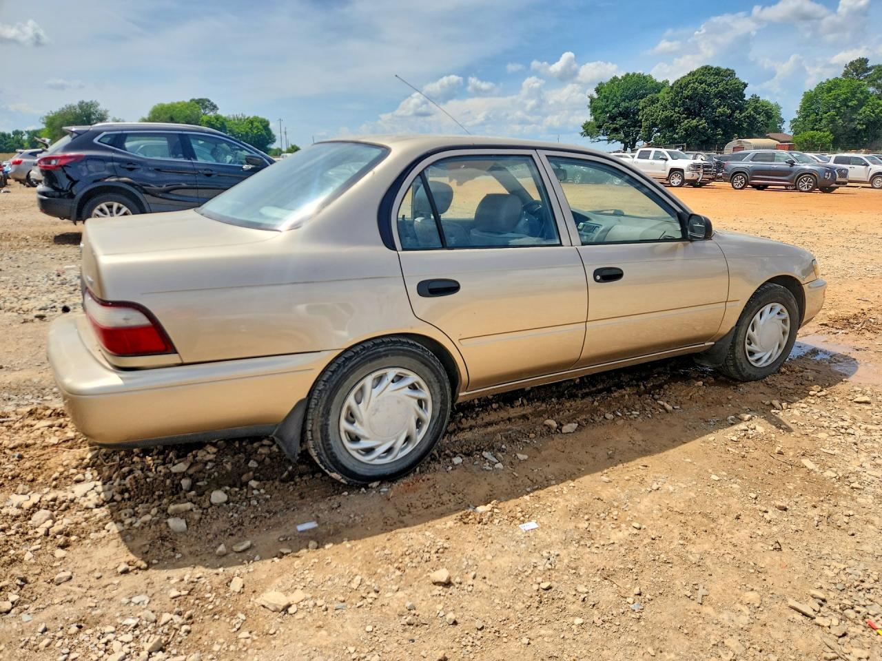 1996 TOYOTA COROLLA BASE photo 5