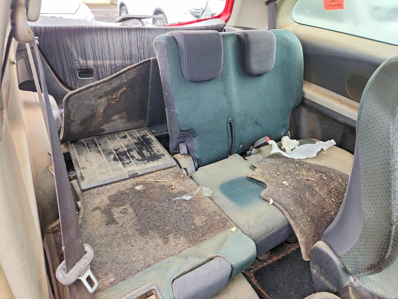2008 TOYOTA YARIS BASE photo 10