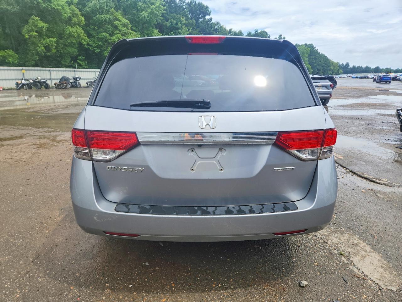 2016 HONDA ODYSSEY SE photo 11