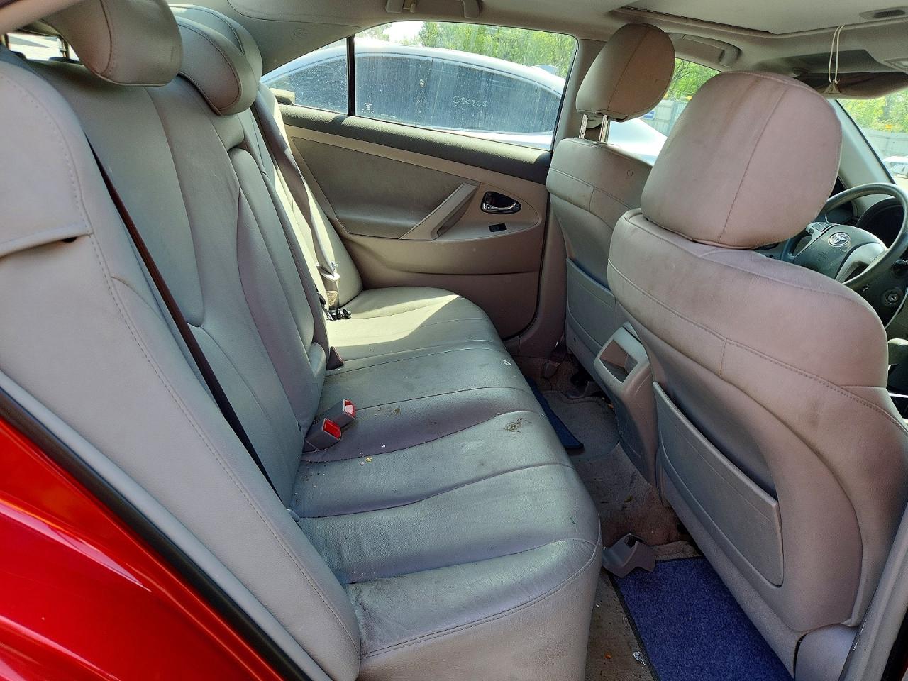 2009 TOYOTA CAMRY LE photo 10
