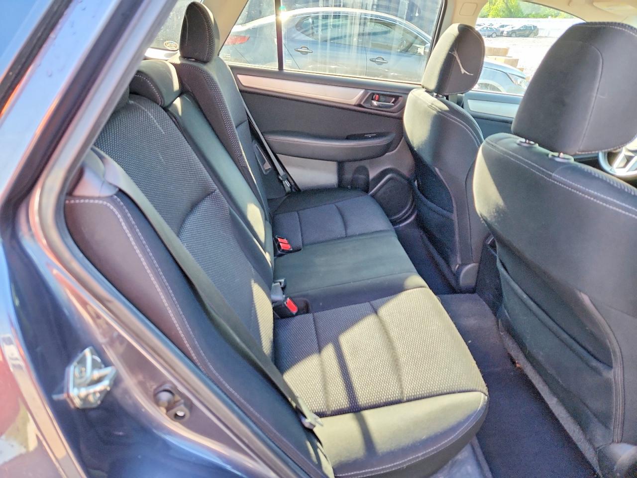 2015 SUBARU OUTBACK 2.5I PREMIUM photo 11