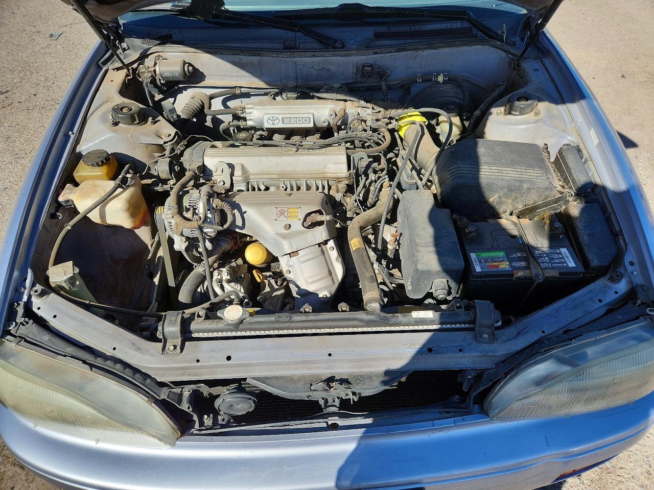 1995 TOYOTA CAMRY LE photo 31