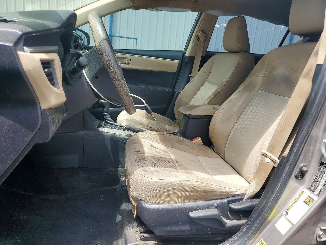 2016 TOYOTA COROLLA LE photo 19