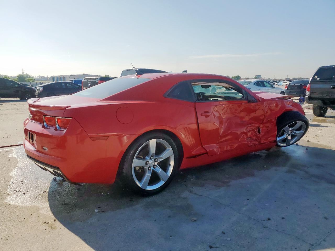 2011 CHEVROLET CAMARO LS photo 5