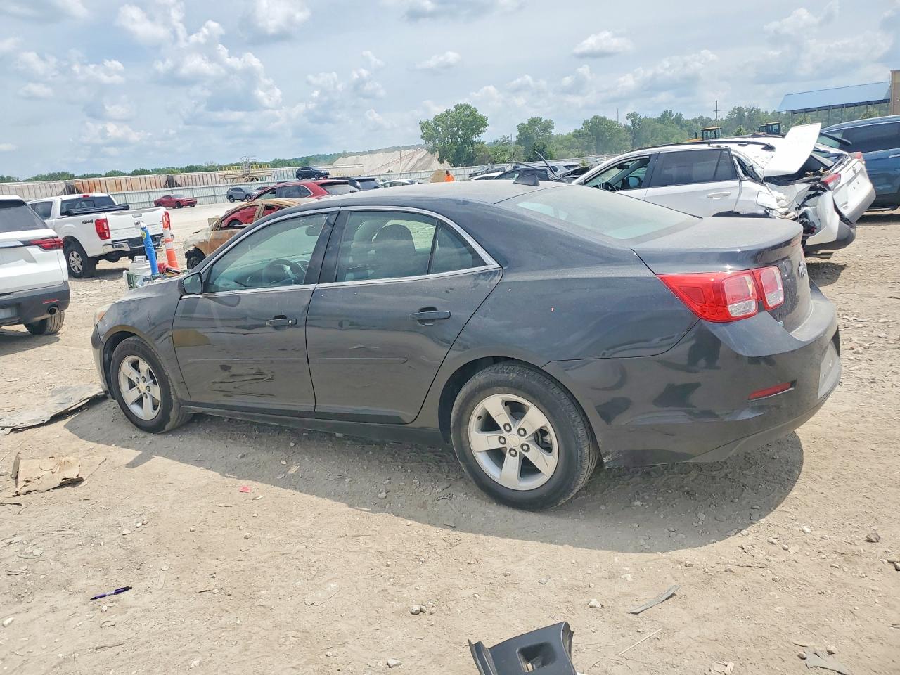 2014 CHEVROLET MALIBU LS photo 3