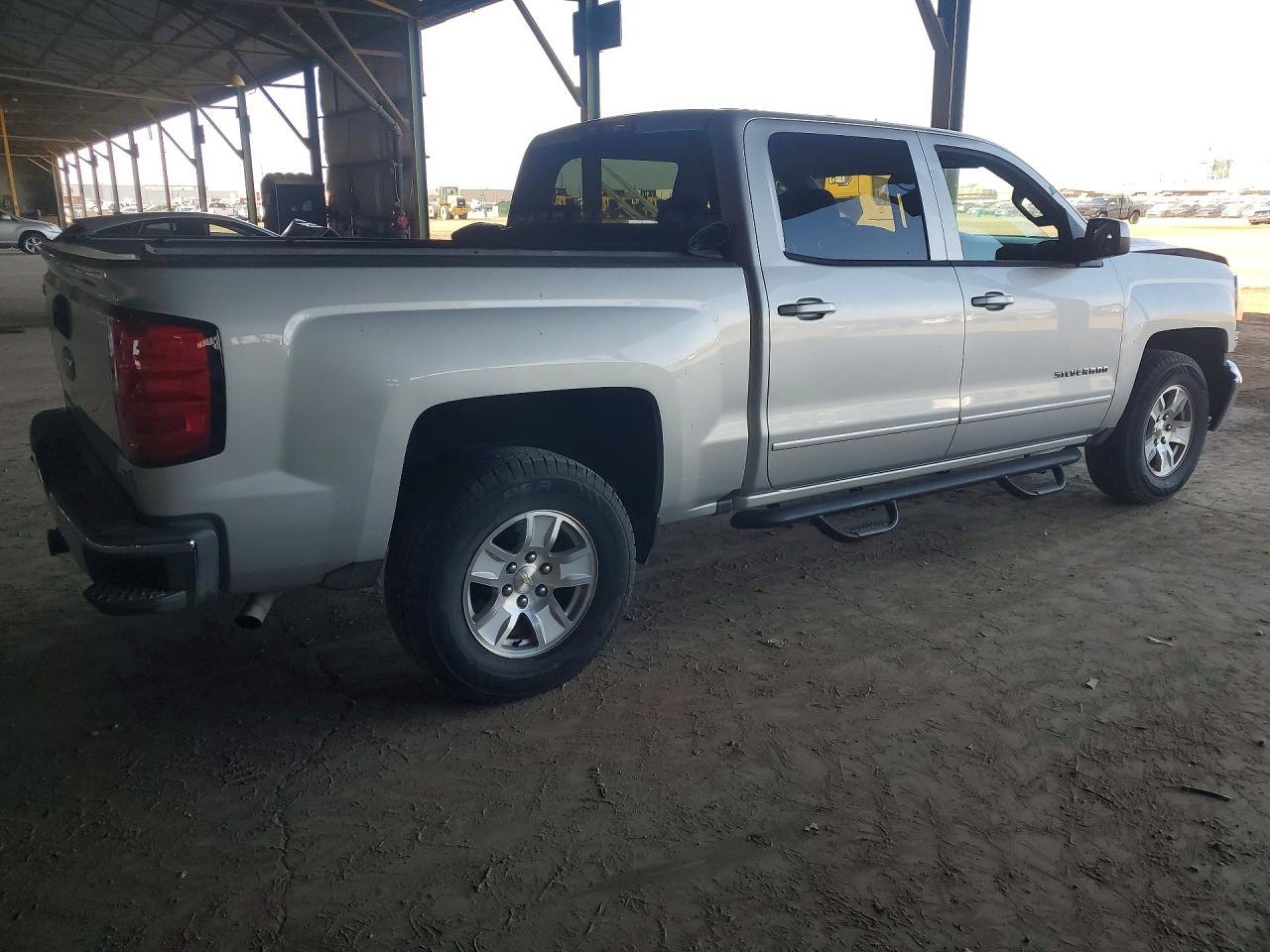 2018 CHEVROLET SILVERADO C1500 LT photo 5