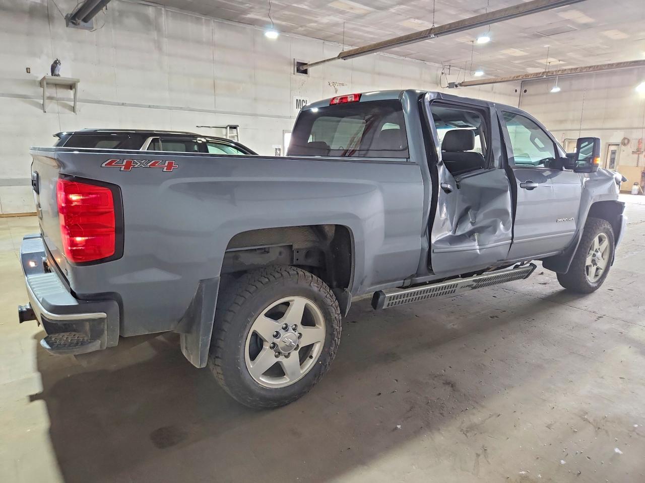2015 CHEVROLET SILVERADO K2500 HEAVY DUTY LT photo 3