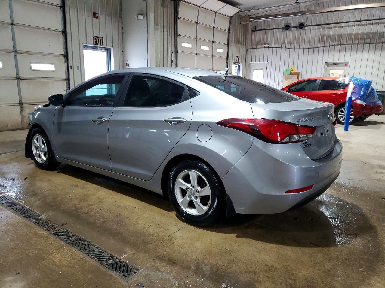 2015 HYUNDAI ELANTRA SE photo 3