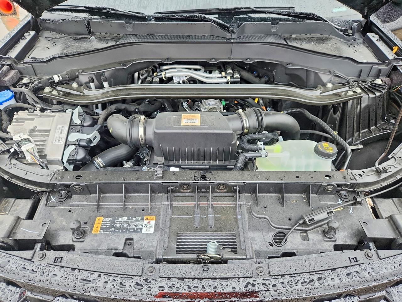 2025 FORD EXPLORER ST photo 23