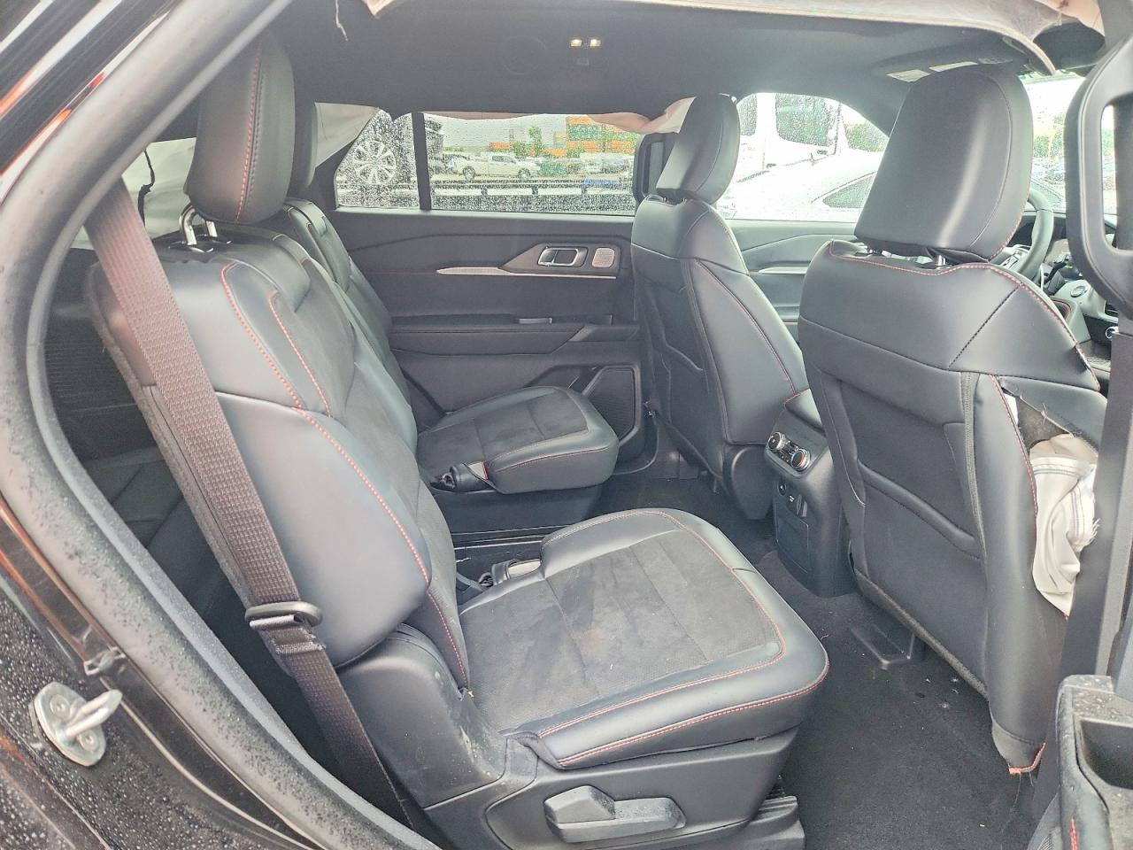 2025 FORD EXPLORER ST photo 21