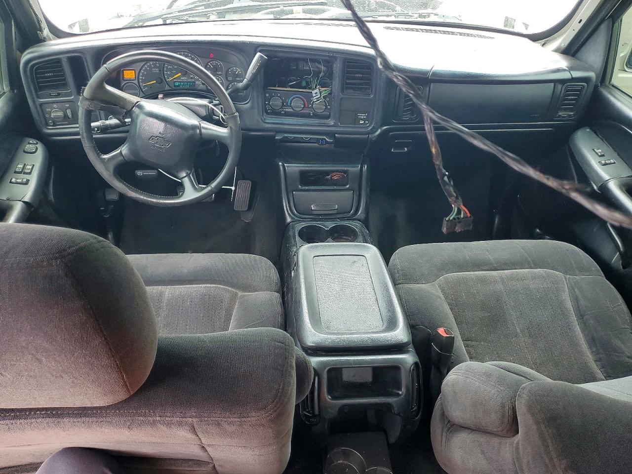 2000 CHEVROLET SILVERADO C1500 photo 15