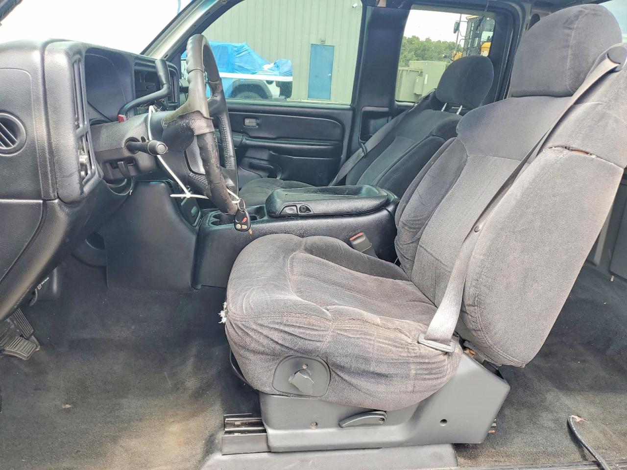 2000 CHEVROLET SILVERADO C1500 photo 13