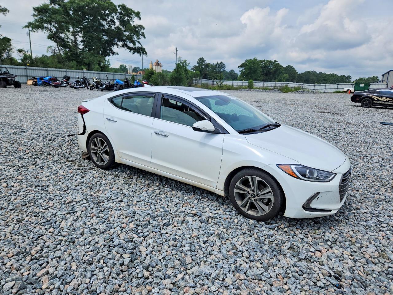 2017 HYUNDAI ELANTRA LIMITED photo 7