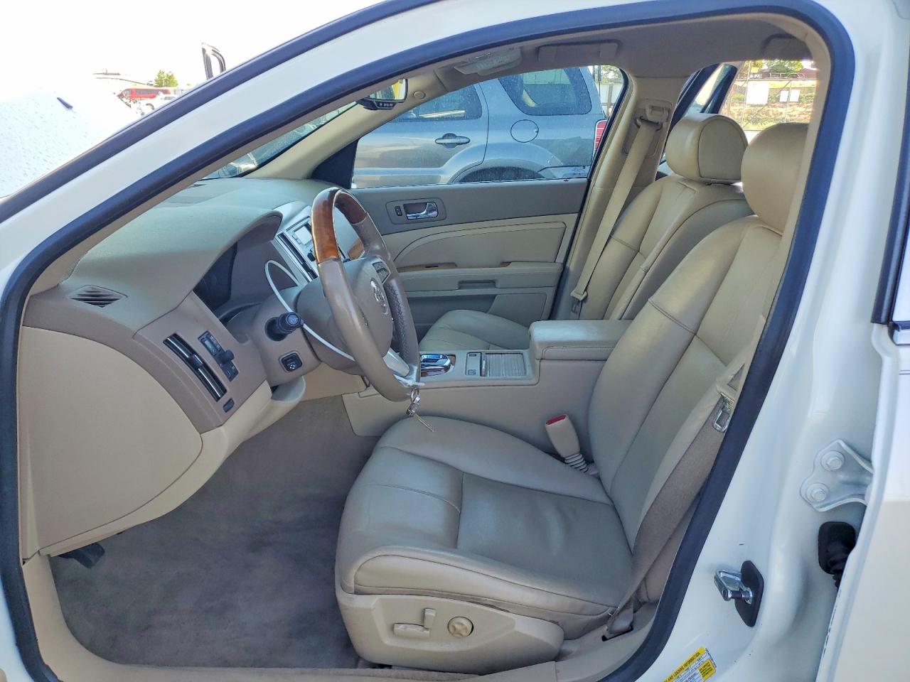 2009 CADILLAC STS photo 13