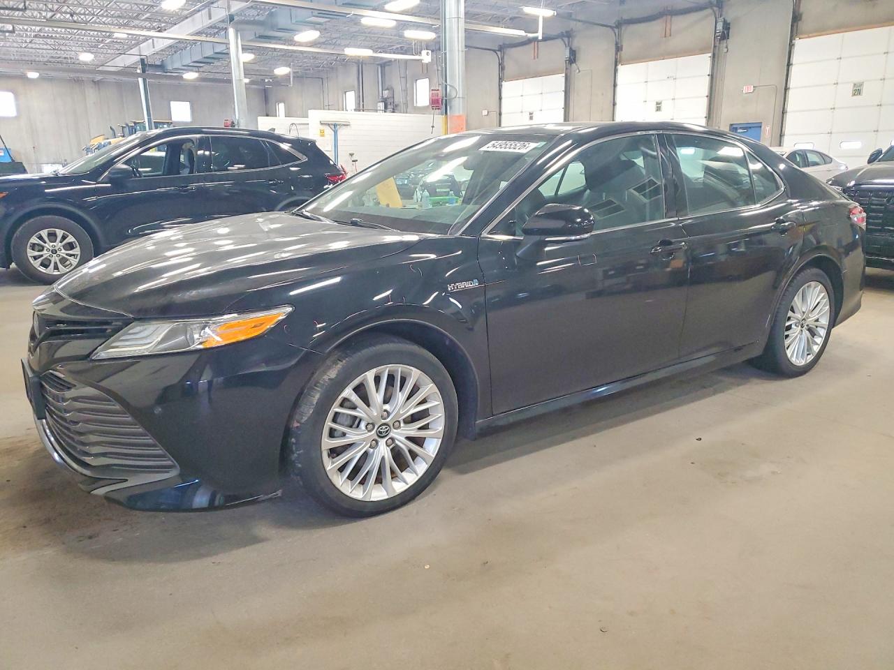 2020 TOYOTA CAMRY