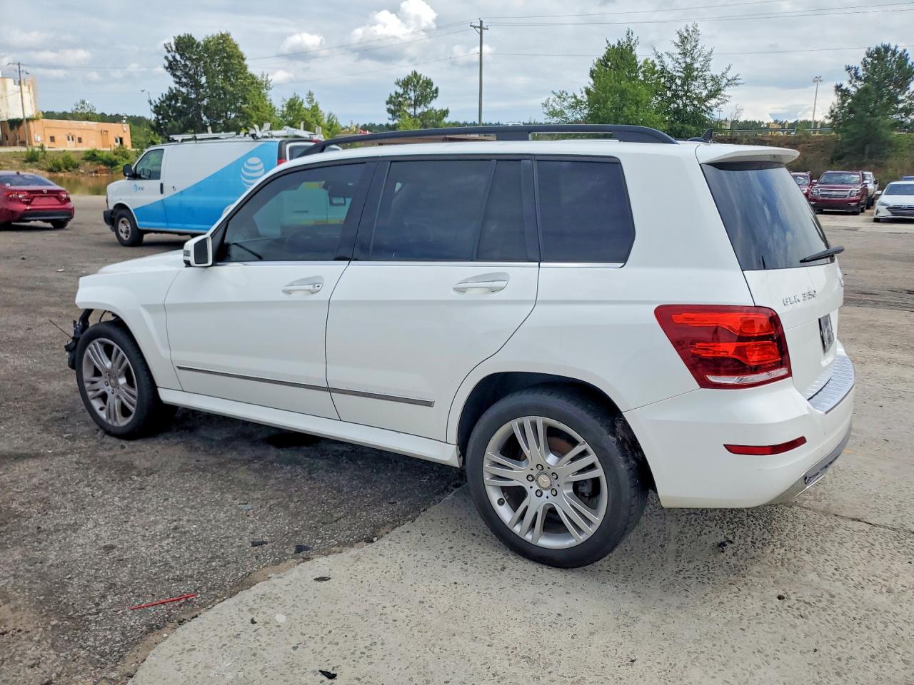 2013 MERCEDES-BENZ GLK 350 4MATIC photo 2
