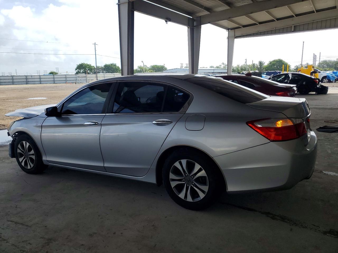 2013 HONDA ACCORD LX photo 3