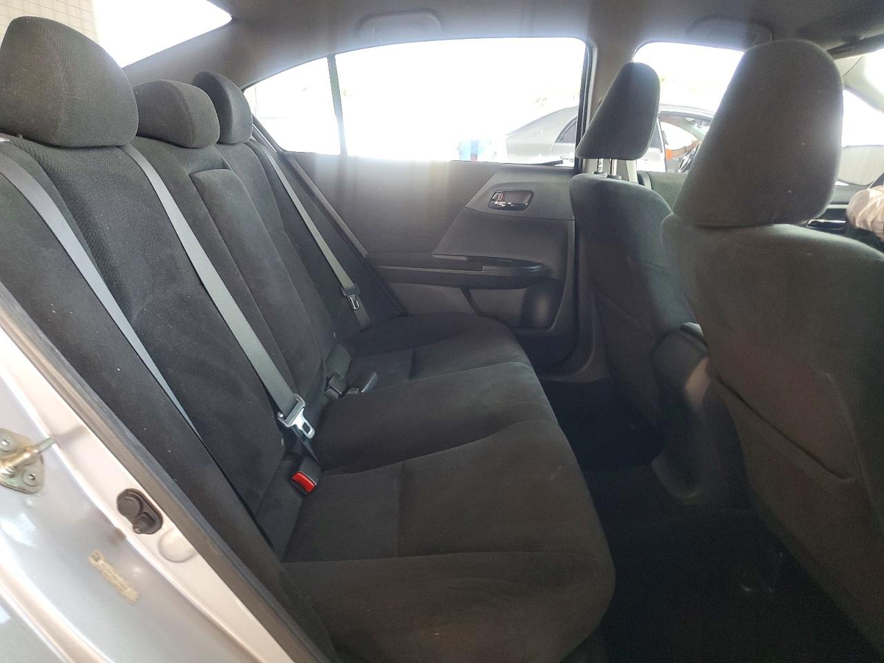 2013 HONDA ACCORD LX photo 19