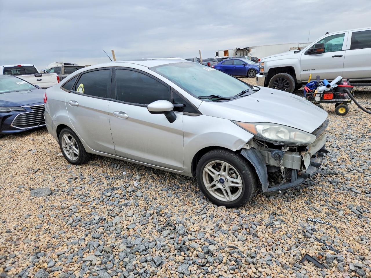 2018 FORD FIESTA SE photo 7
