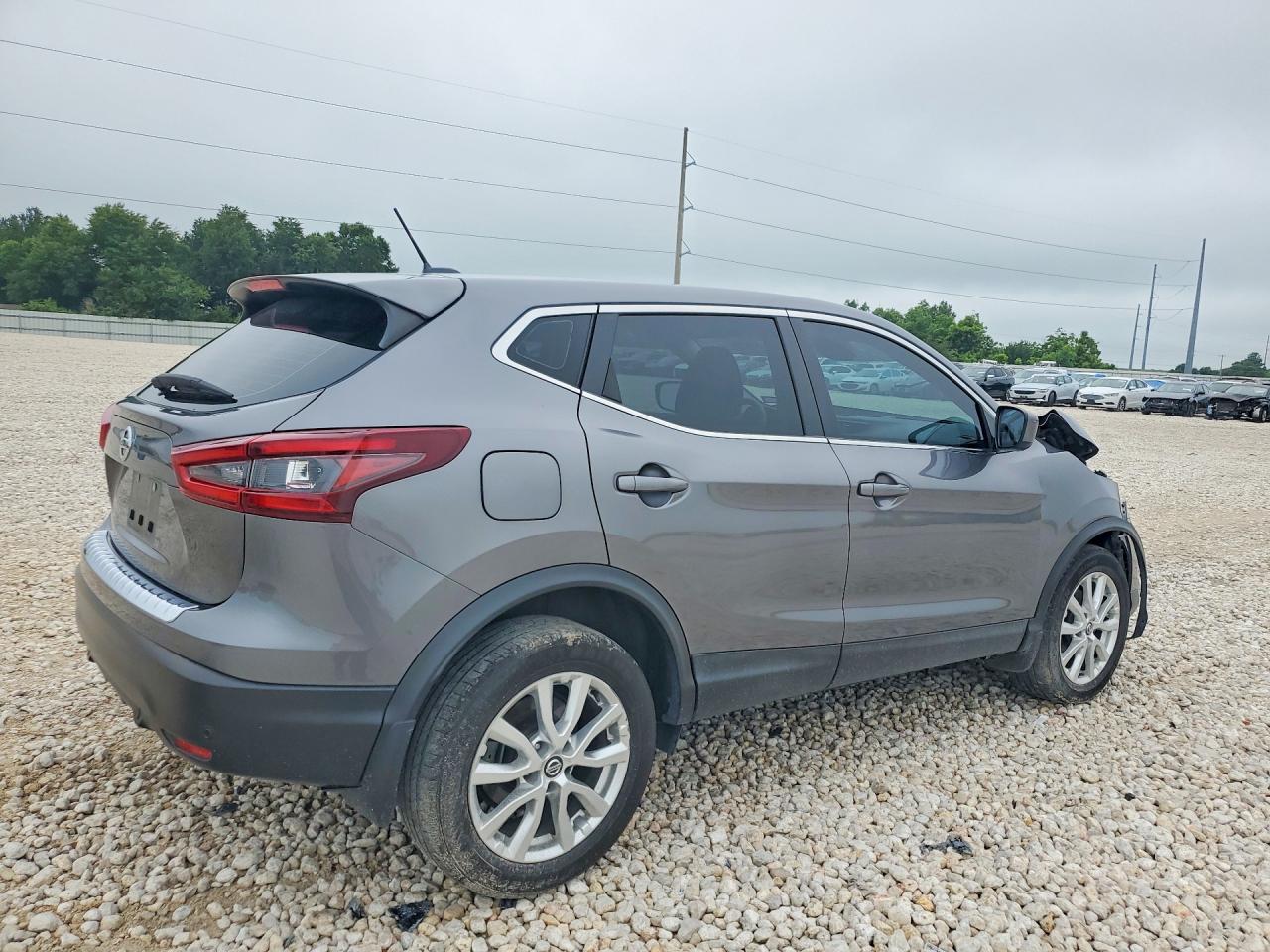 2020 NISSAN ROGUE SPORT S photo 5