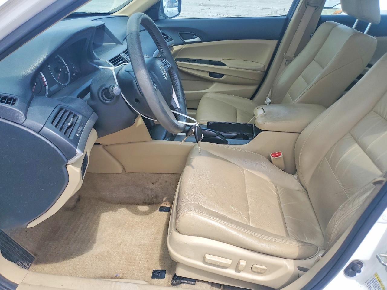 2012 HONDA ACCORD SE photo 13