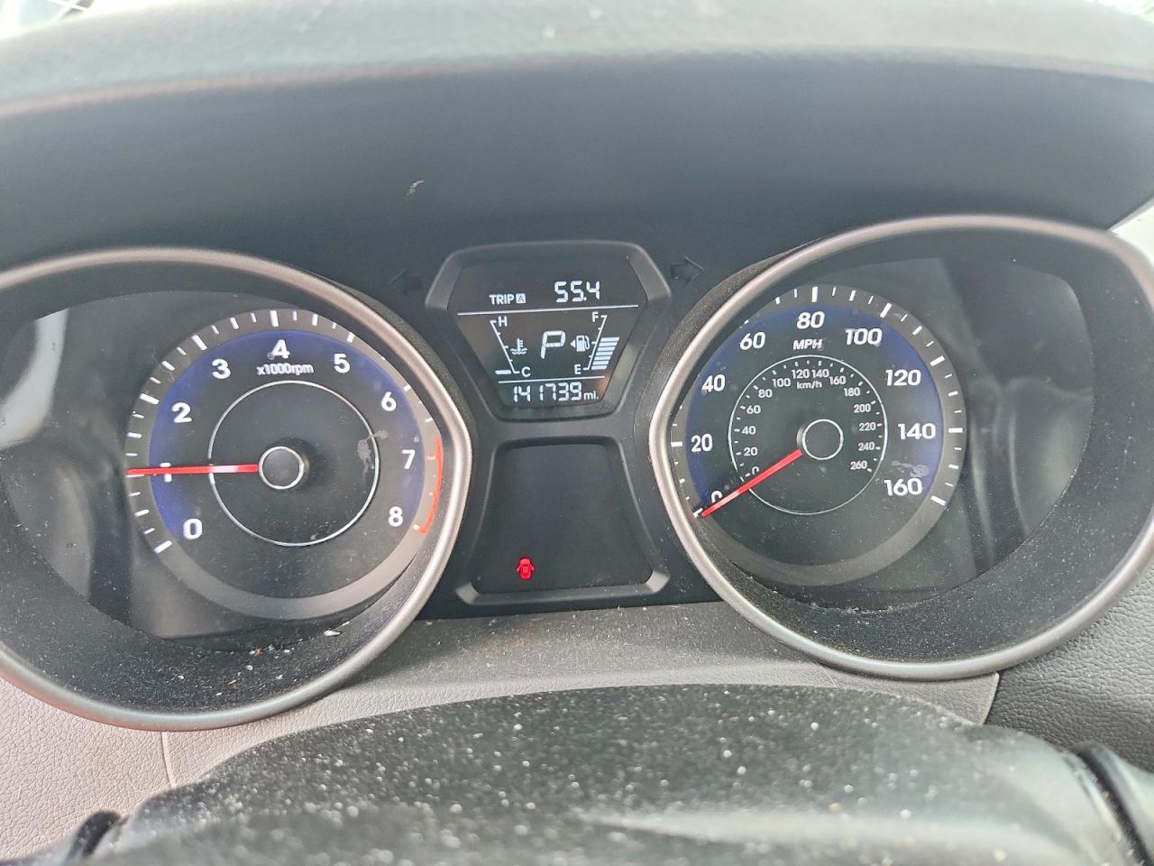 2014 HYUNDAI ELANTRA SE photo 9