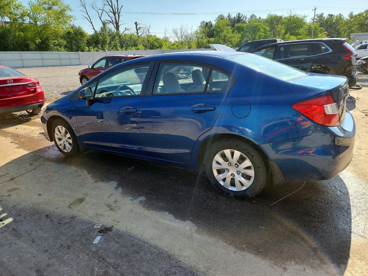 2012 HONDA CIVIC LX photo 4