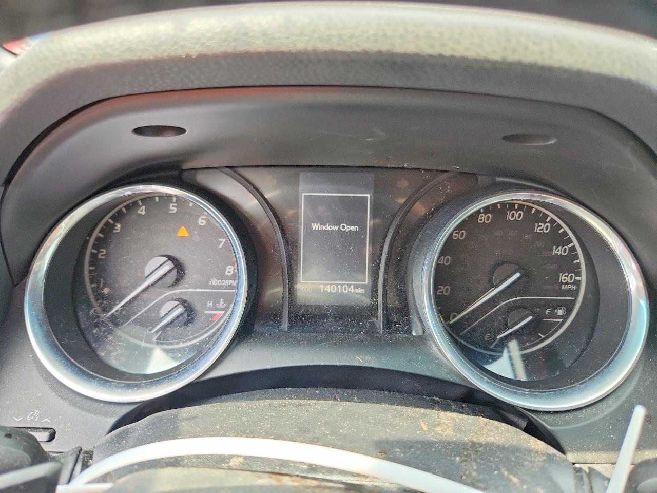 2019 TOYOTA CAMRY SE photo 17