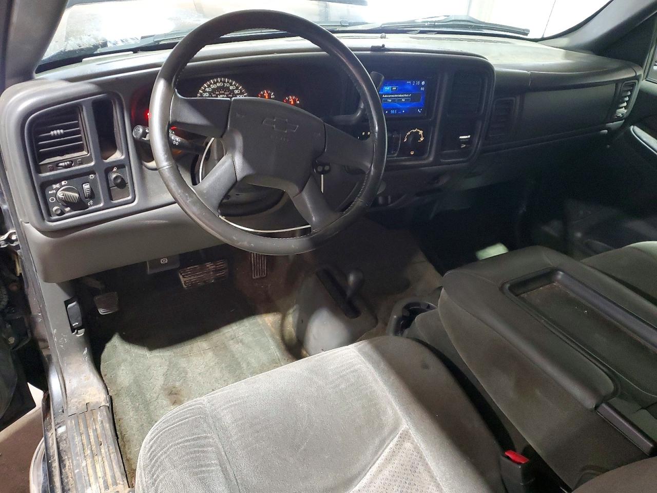 2004 CHEVROLET SILVERADO K1500 photo 15