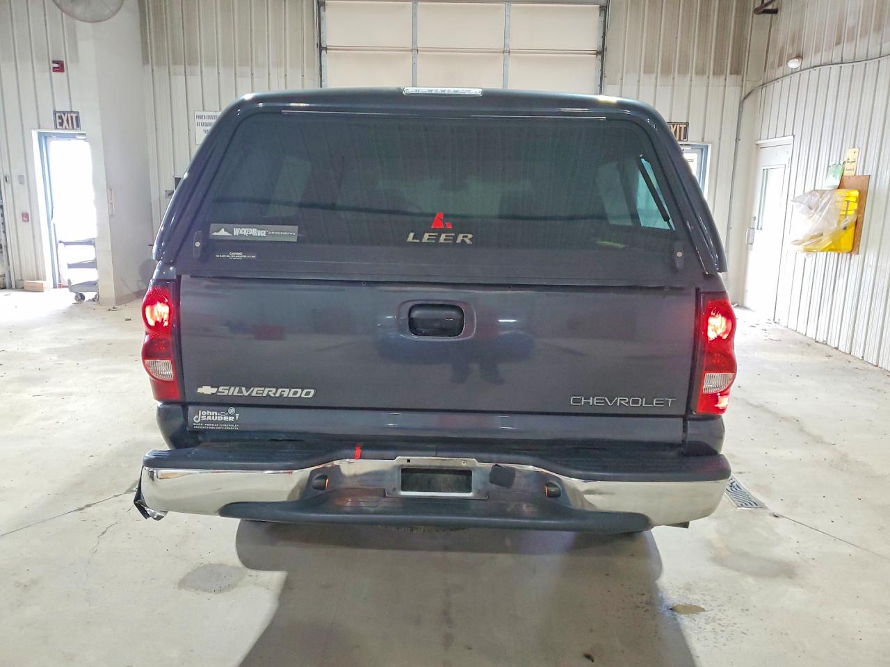 2004 CHEVROLET SILVERADO K1500 photo 11