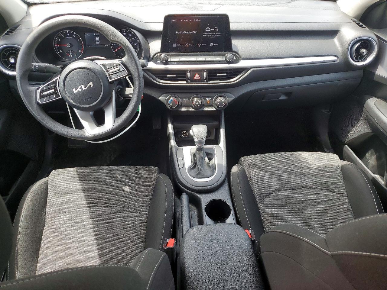 2024 KIA FORTE LXS photo 8
